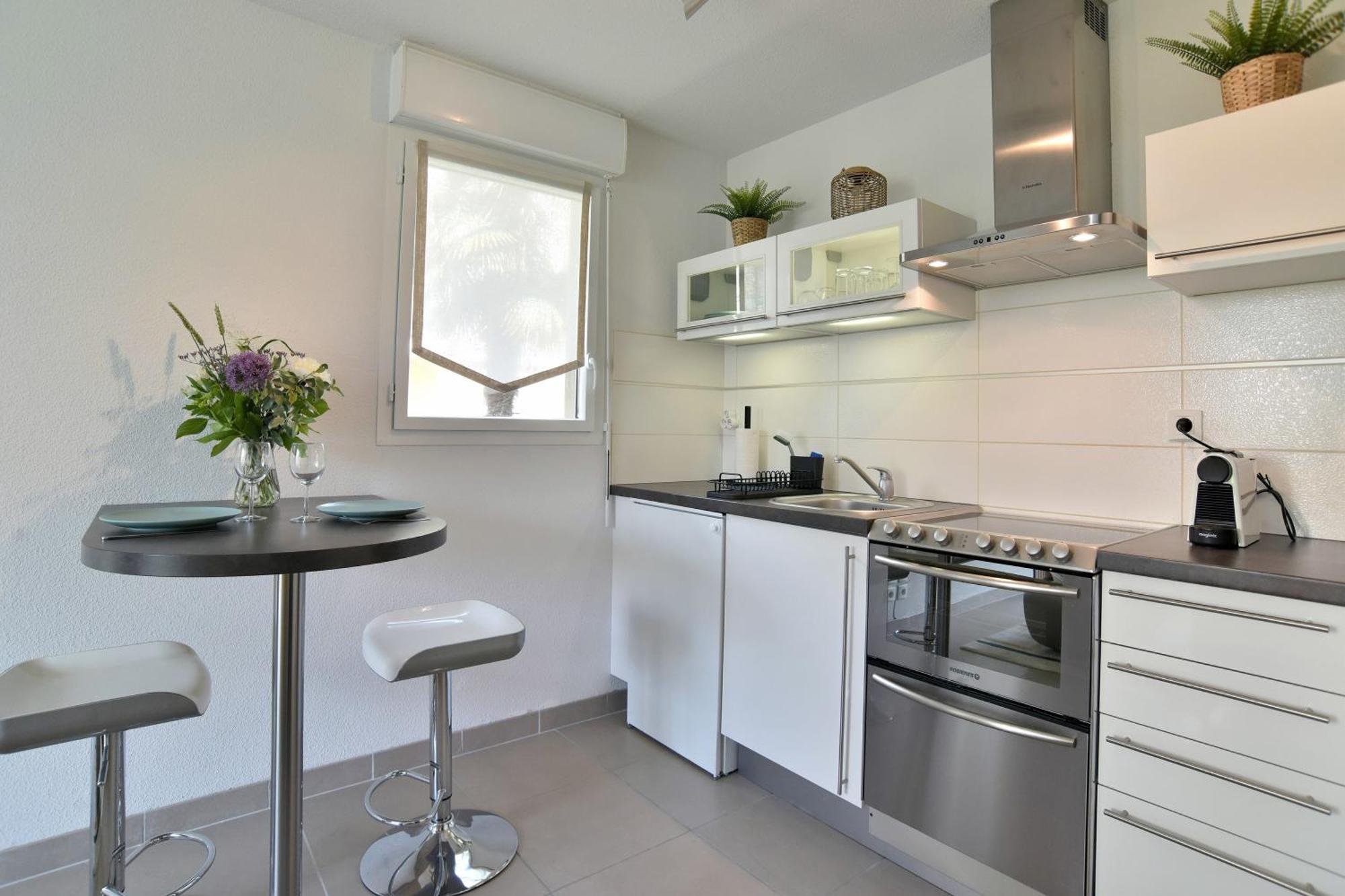 Escapade - Appartement Avec Jardin Et Parking Dinan Exteriör bild