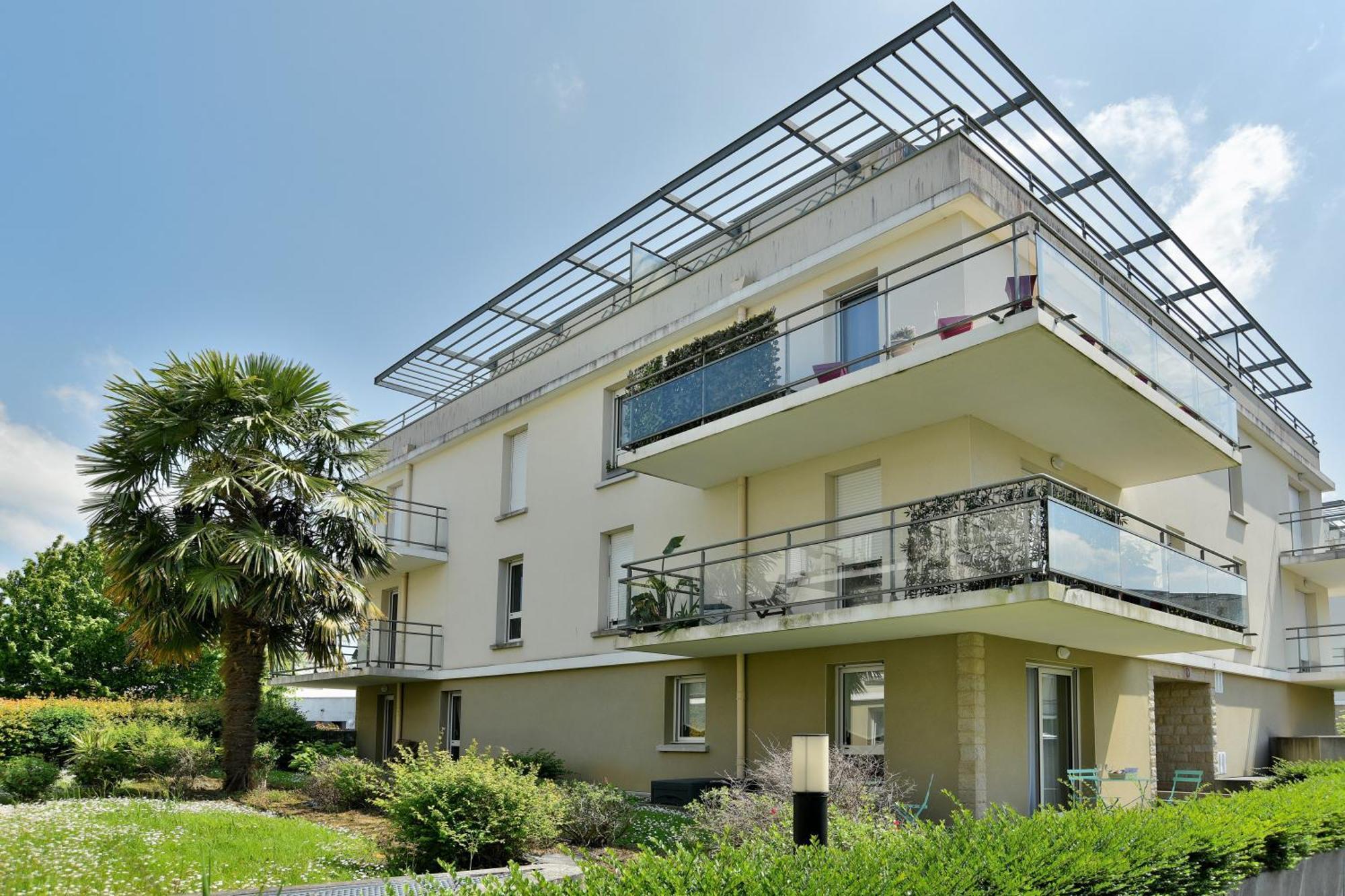 Escapade - Appartement Avec Jardin Et Parking Dinan Exteriör bild